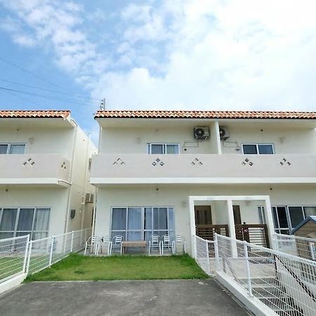Sea Side Yaka Villa Onna Ngoại thất bức ảnh
