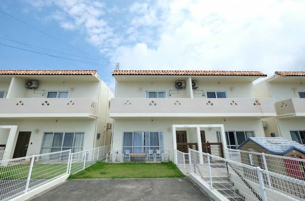 Sea Side Yaka Villa Onna Ngoại thất bức ảnh